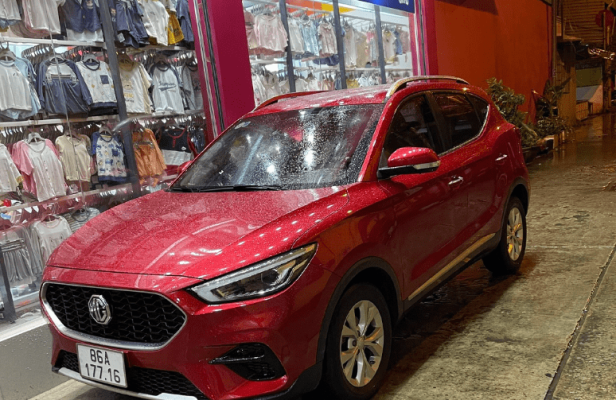 MG ZS